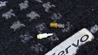 030228c-led2.jpg