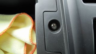 030502C-gb1.jpg