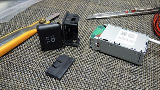 030502C-u1.jpg