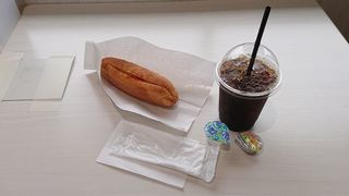 030522hm.jpg