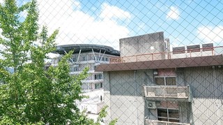 s-030721hm3.jpg