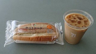 s-030725hm.jpg