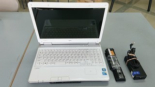 s-030821750C.jpg